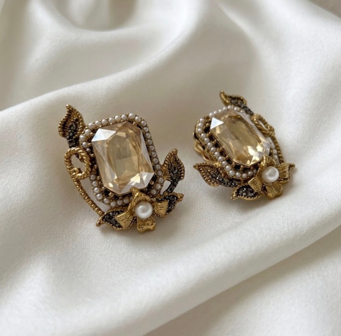 Champagne Crystal Rectangle Earrings